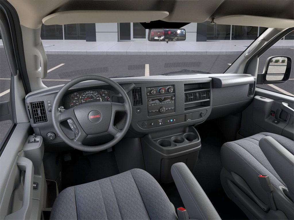 2025 Gmc Savana Cargo 2500 photo 7