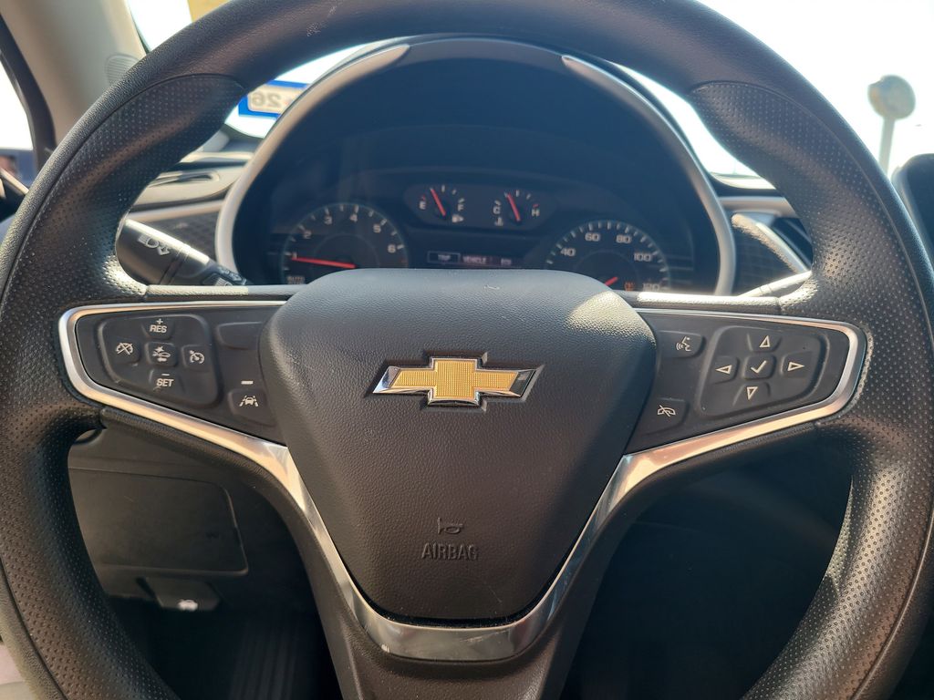 2024 Chevrolet Malibu 1LT photo 12