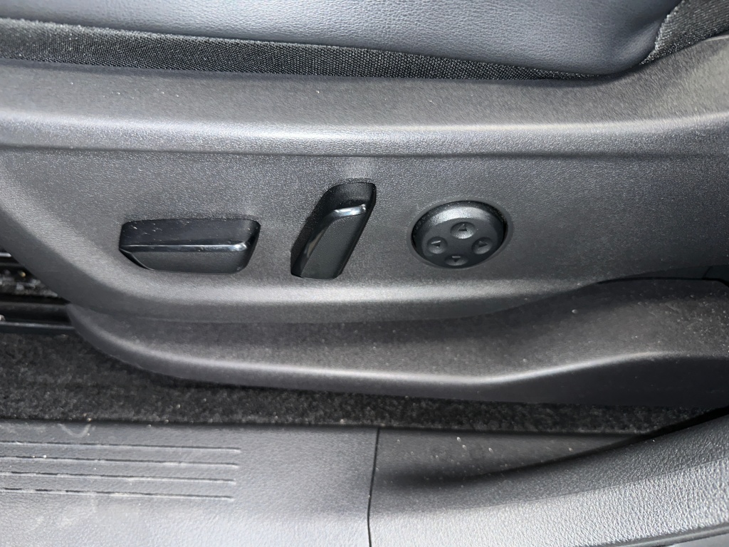 2023 Nissan ARIYA Premiere photo 3