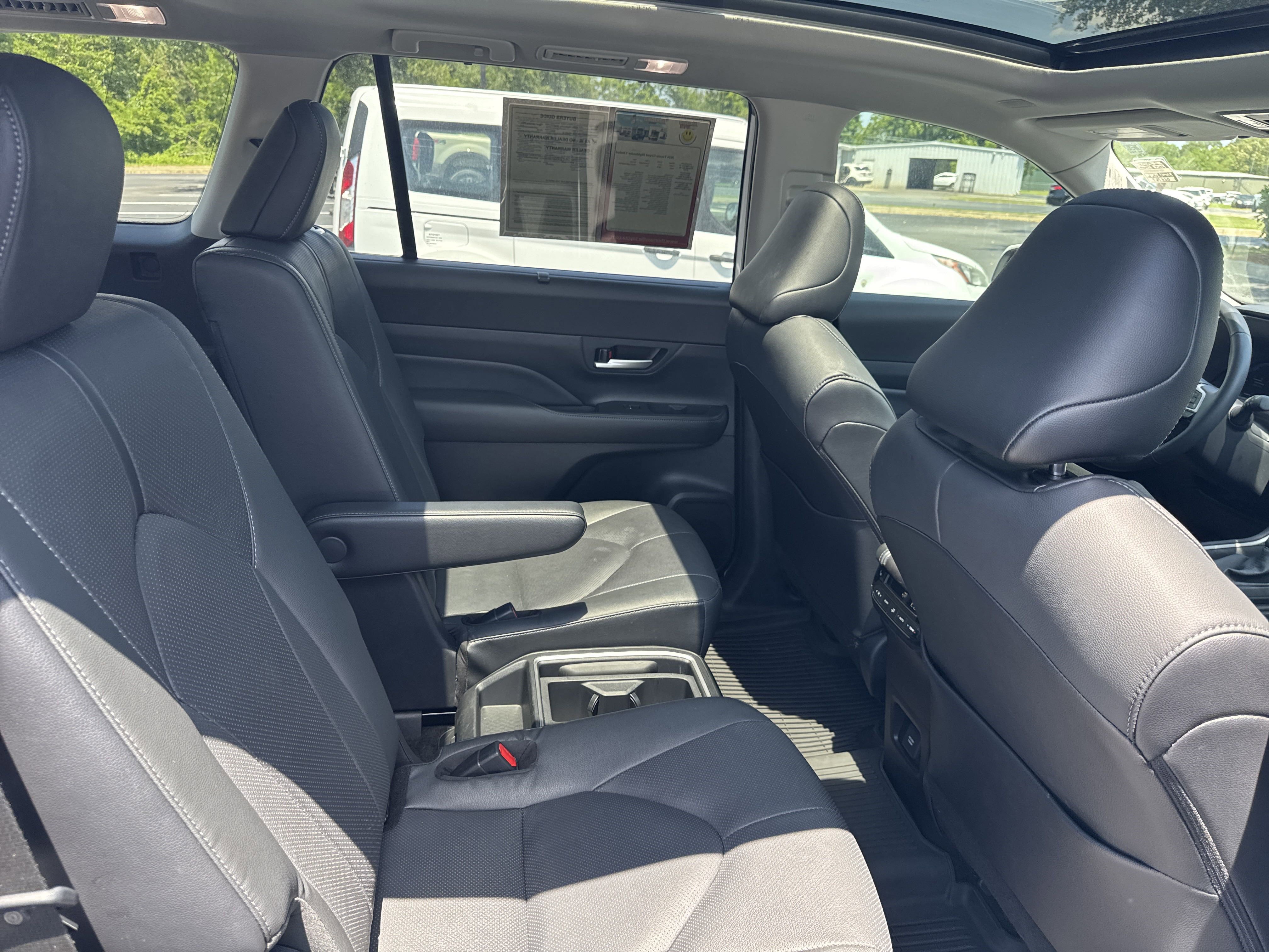 2024 Toyota Grand Highlander Limited photo 20