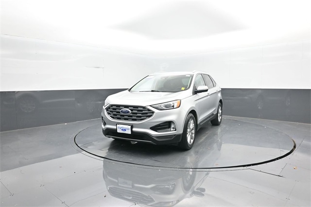 2019 Ford Edge Titanium photo 3