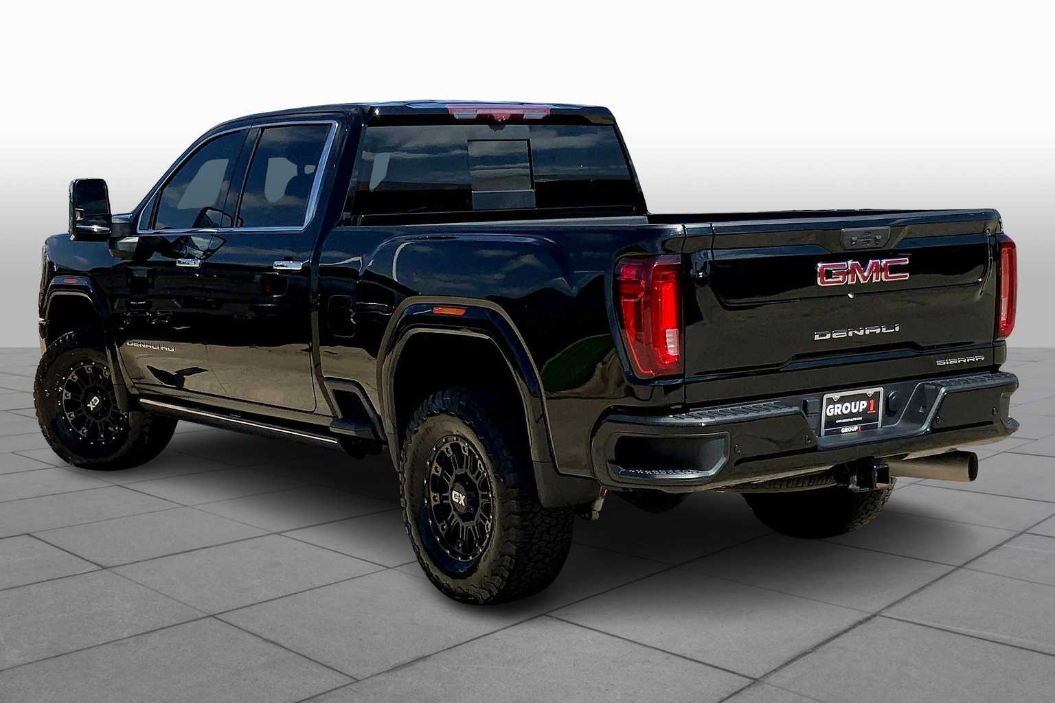 2023 Gmc Sierra HD Denali photo 11