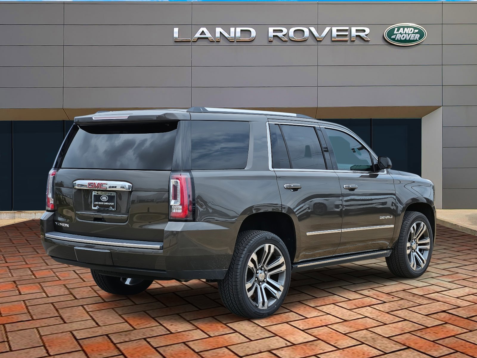 2019 Gmc Yukon Denali photo 4