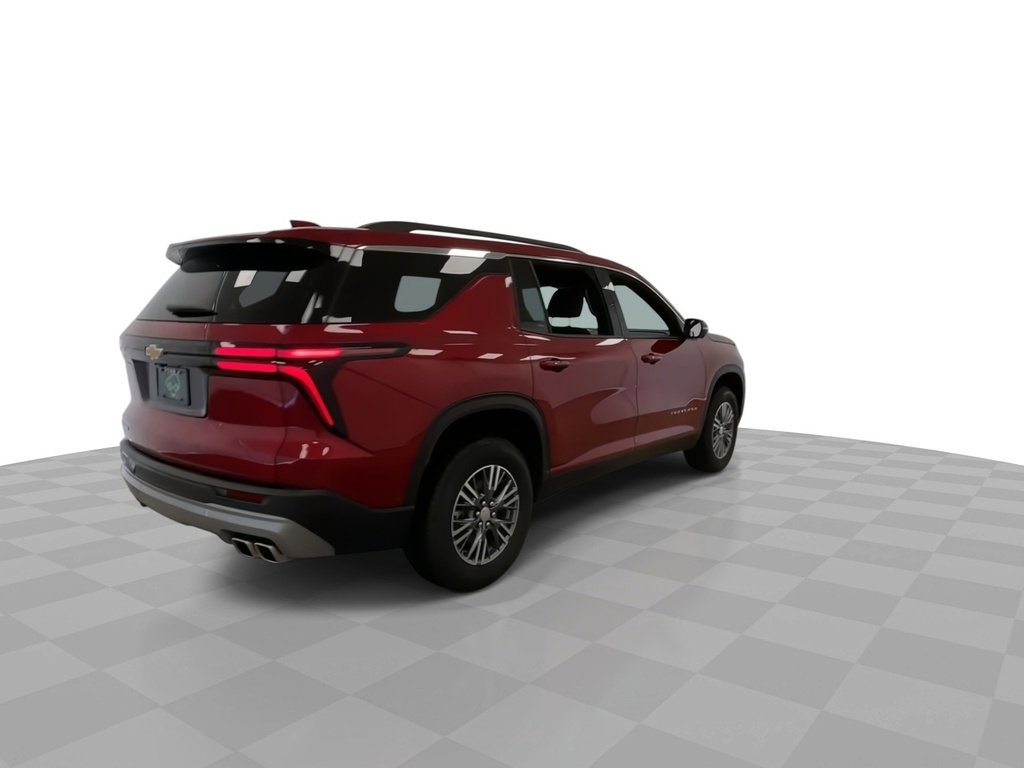 2025 Chevrolet Traverse photo 9
