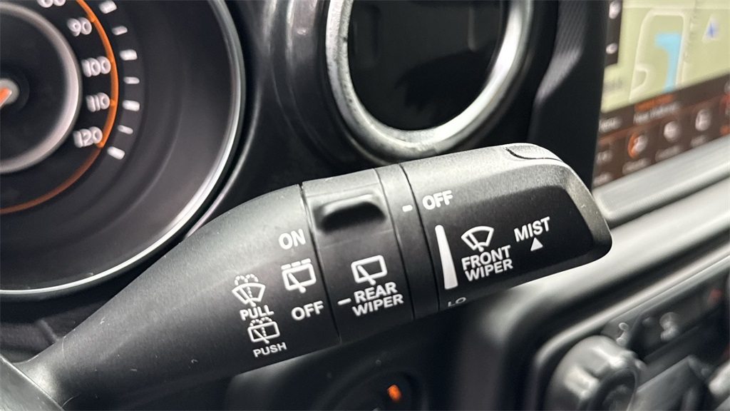 2021 Jeep Wrangler Unlimited Sahara Altitude photo 51