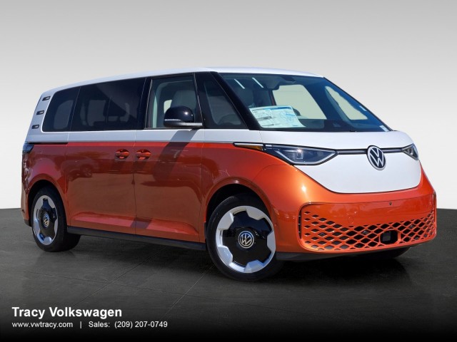 New 2025 Volkswagen ID. Buzz Pro S Plus 4D Passenger Van in Tracy