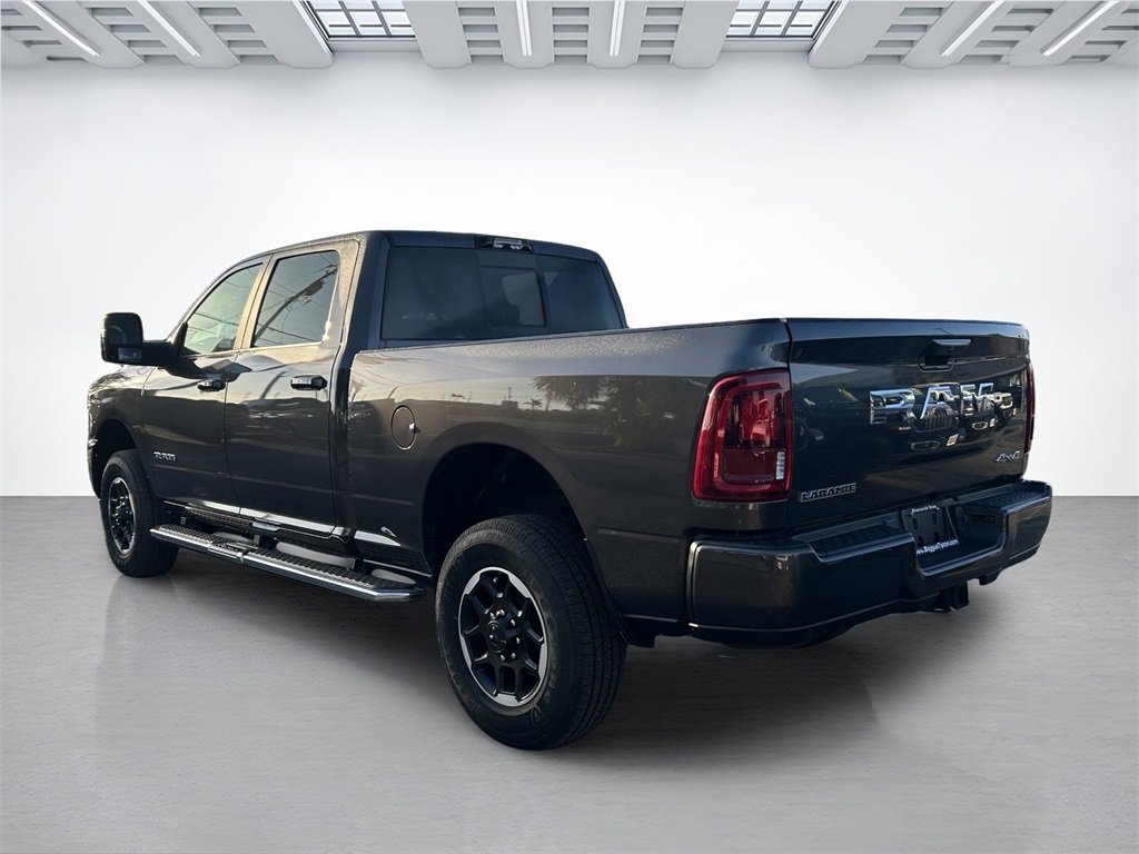 2025 Ram 2500 Laramie photo 3