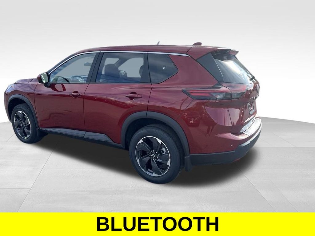 2025 Nissan Rogue SV photo 2