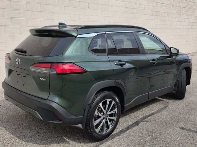2022 Toyota Corolla Cross XLE photo 5