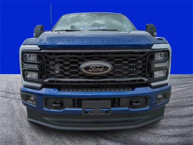 2026 Ford F-350 Lariat photo 8