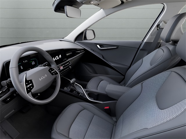 2025 Kia Niro EX photo 13
