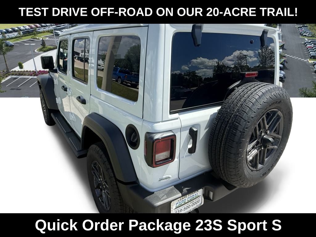 2025 Jeep Wrangler Sport S photo 4