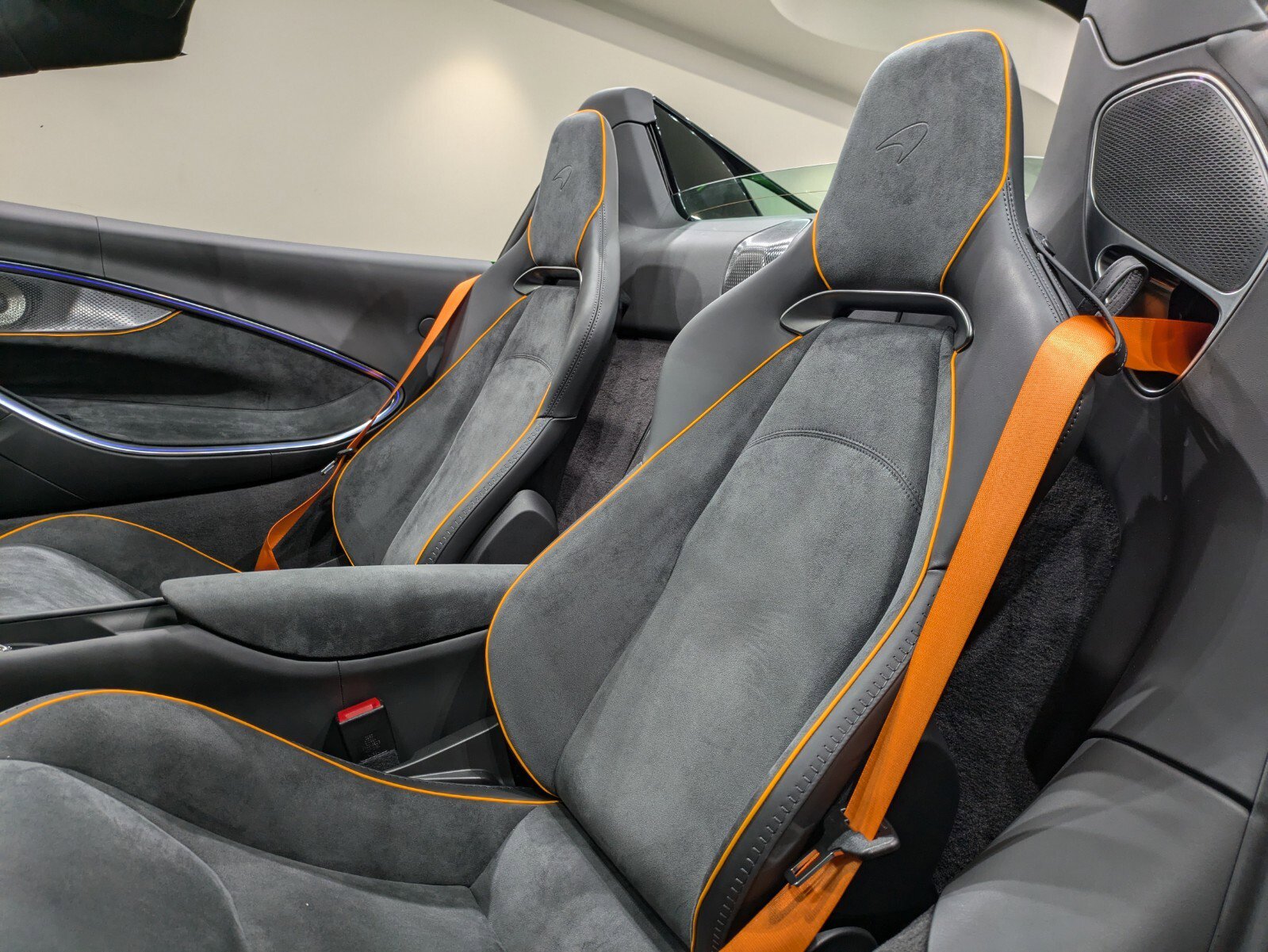 2025 Mclaren ARTURA Spider photo 8