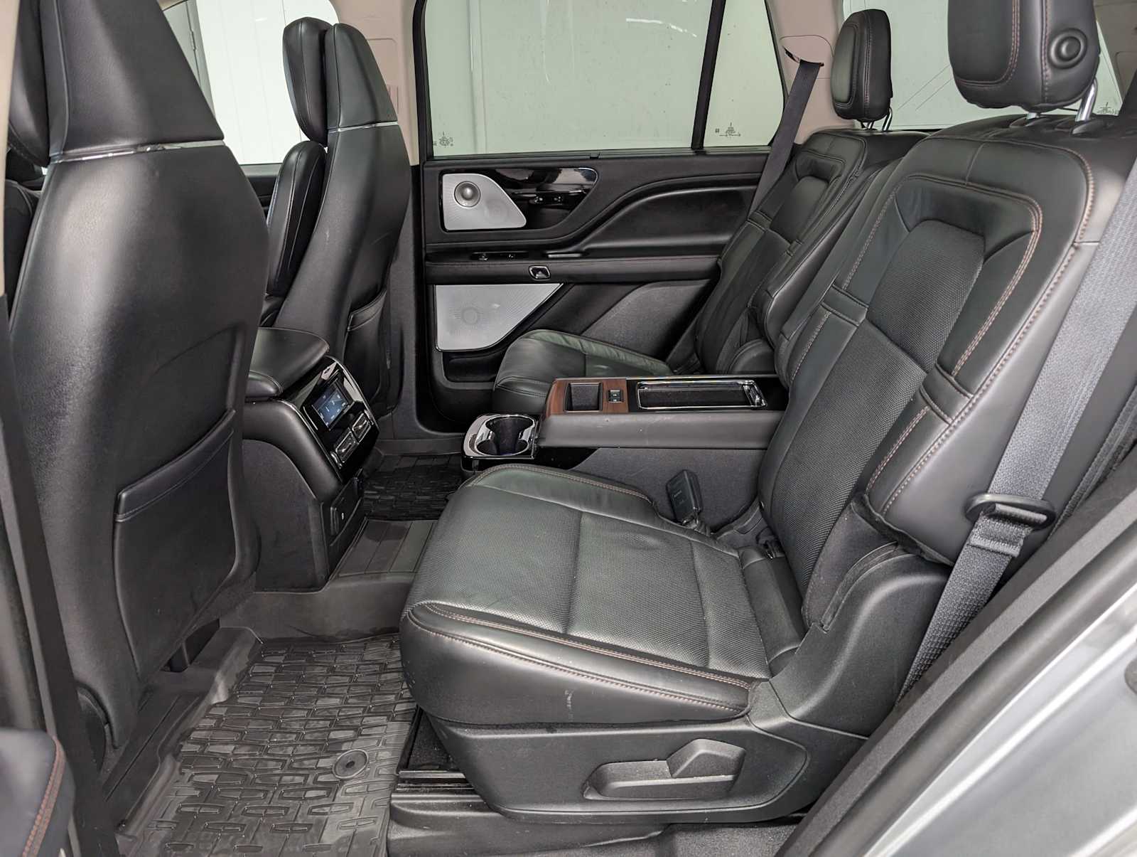 2020 Lincoln Aviator Reserve photo 20