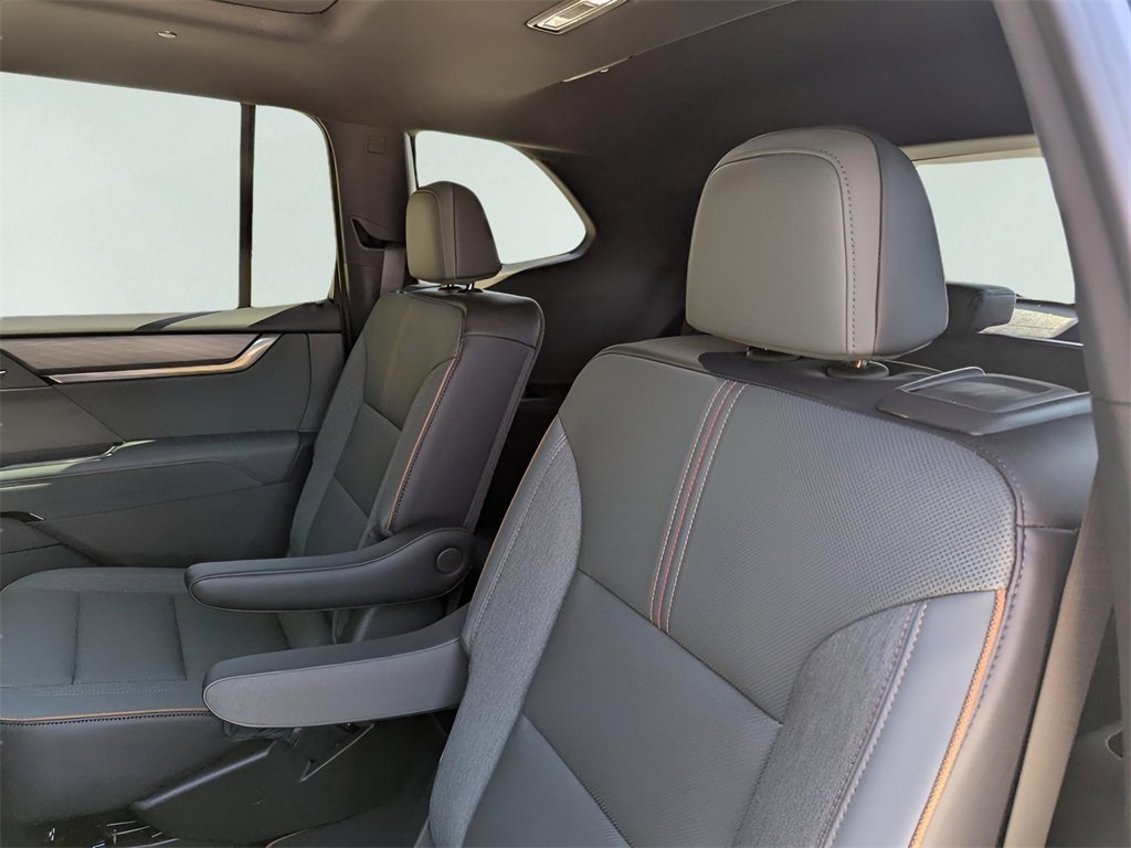 2026 Gmc Acadia AT4 photo 15
