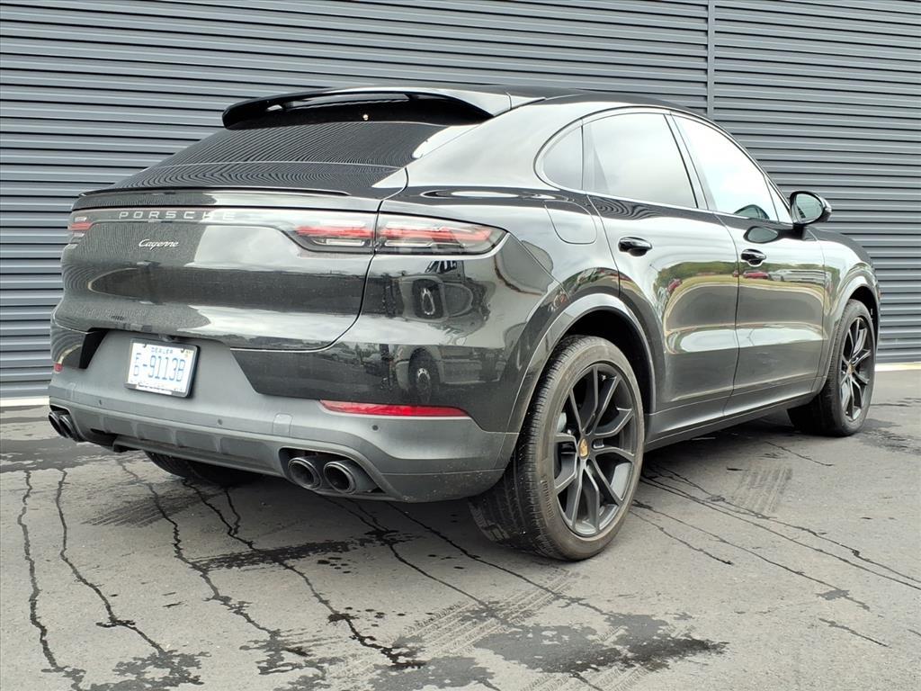 2023 Porsche Cayenne Coupe Platinum Edition photo 25
