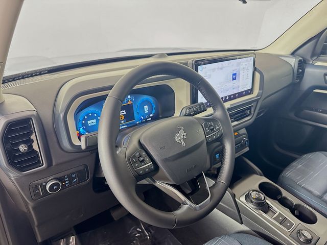 2025 Ford Bronco Sport Heritage photo 9