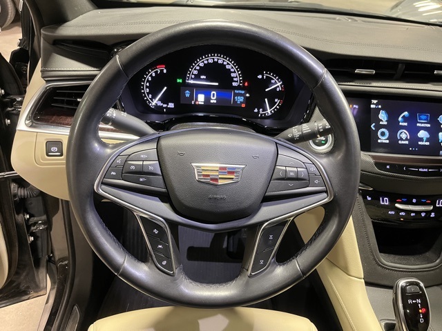 2018 Cadillac XT5 Luxury photo 16