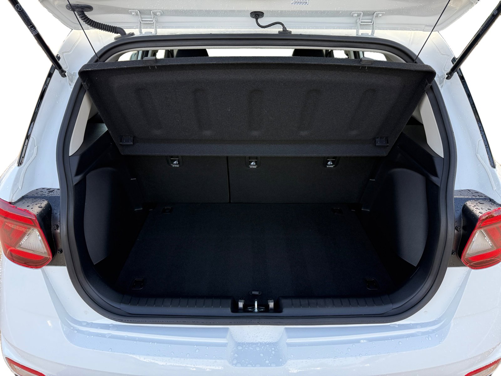 2024 Hyundai Venue SEL photo 16