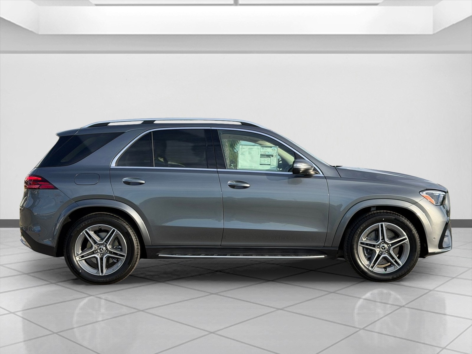 2026 Mercedes Benz GLE 450 4MATIC photo 2