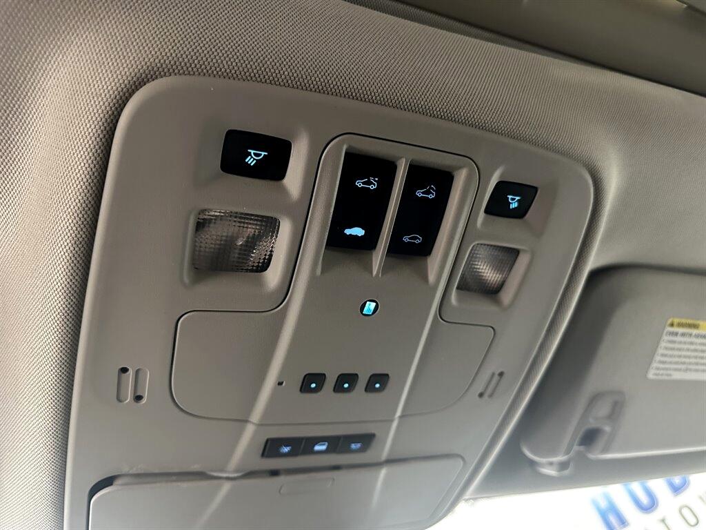 2013 Chevrolet Malibu LTZ photo 23