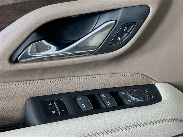 2023 Gmc Yukon Denali photo 9