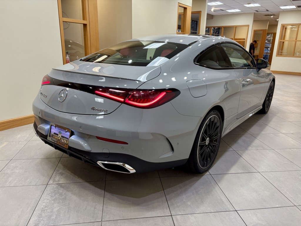 2026 Mercedes Benz CLE 450 4MATIC photo 3