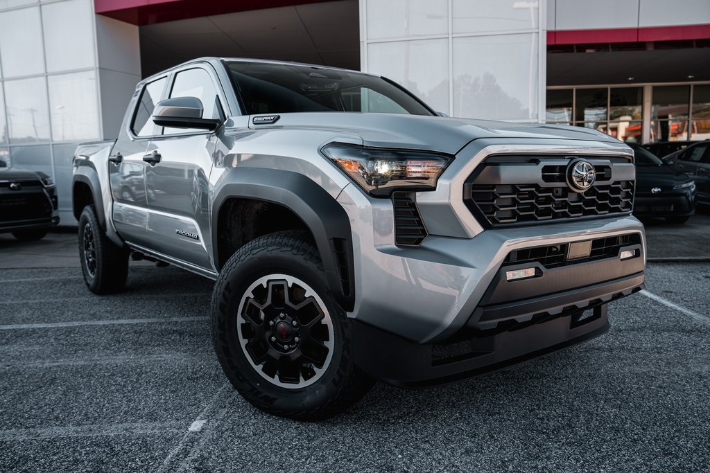 2025 Toyota Tacoma TRD Off Road's photo
