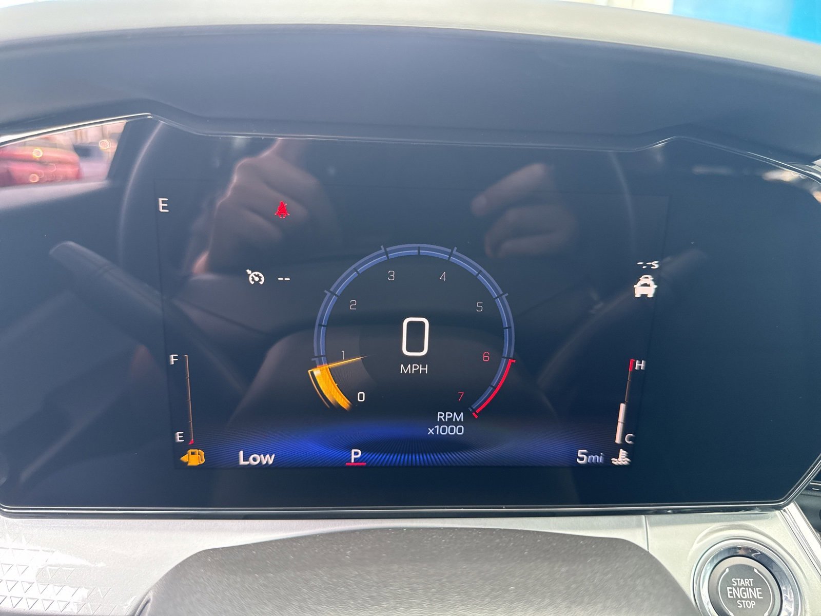 2025 Chevrolet Trax LT photo 24