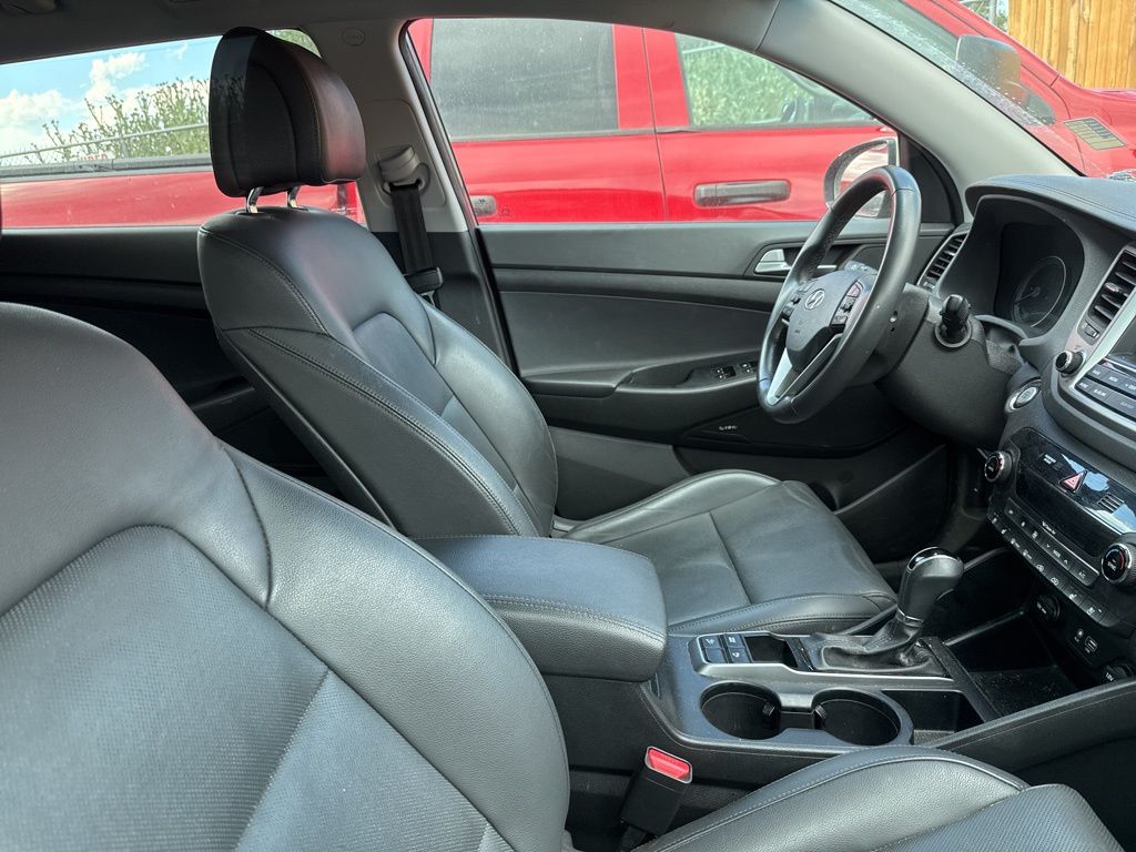 2017 Hyundai Tucson Limited photo 4