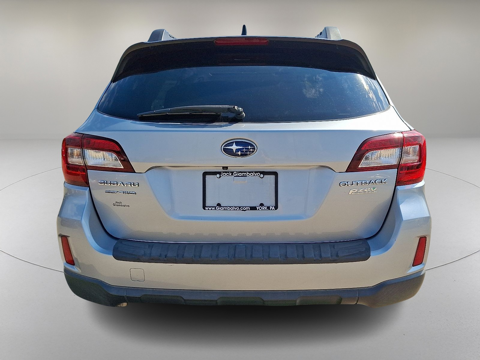 2016 Subaru Outback 2.5i Limited photo 9