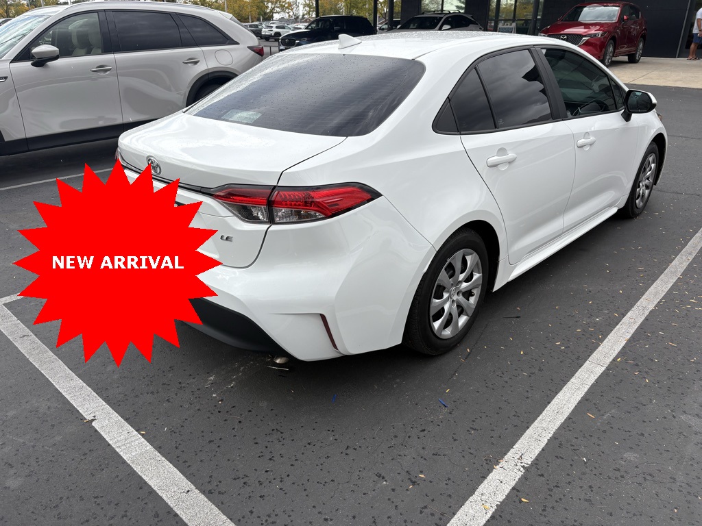 2024 Toyota Corolla LE photo 4