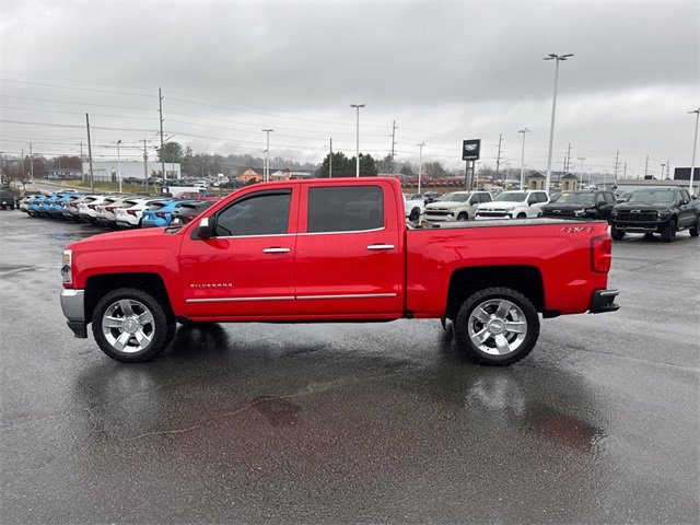 2018 Chevrolet Silverado 1500 LTZ photo 2