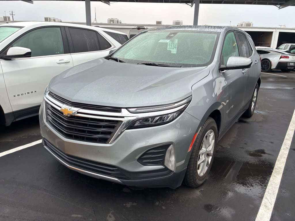 2024 Chevrolet Equinox LT photo 4