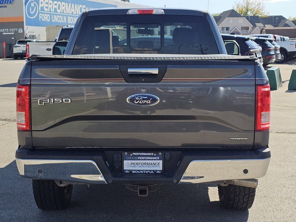 2015 Ford F-150 XLT photo 19