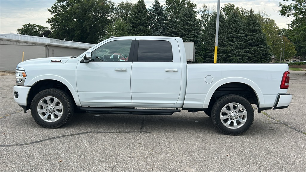 2022 Ram 2500 Laramie photo 6