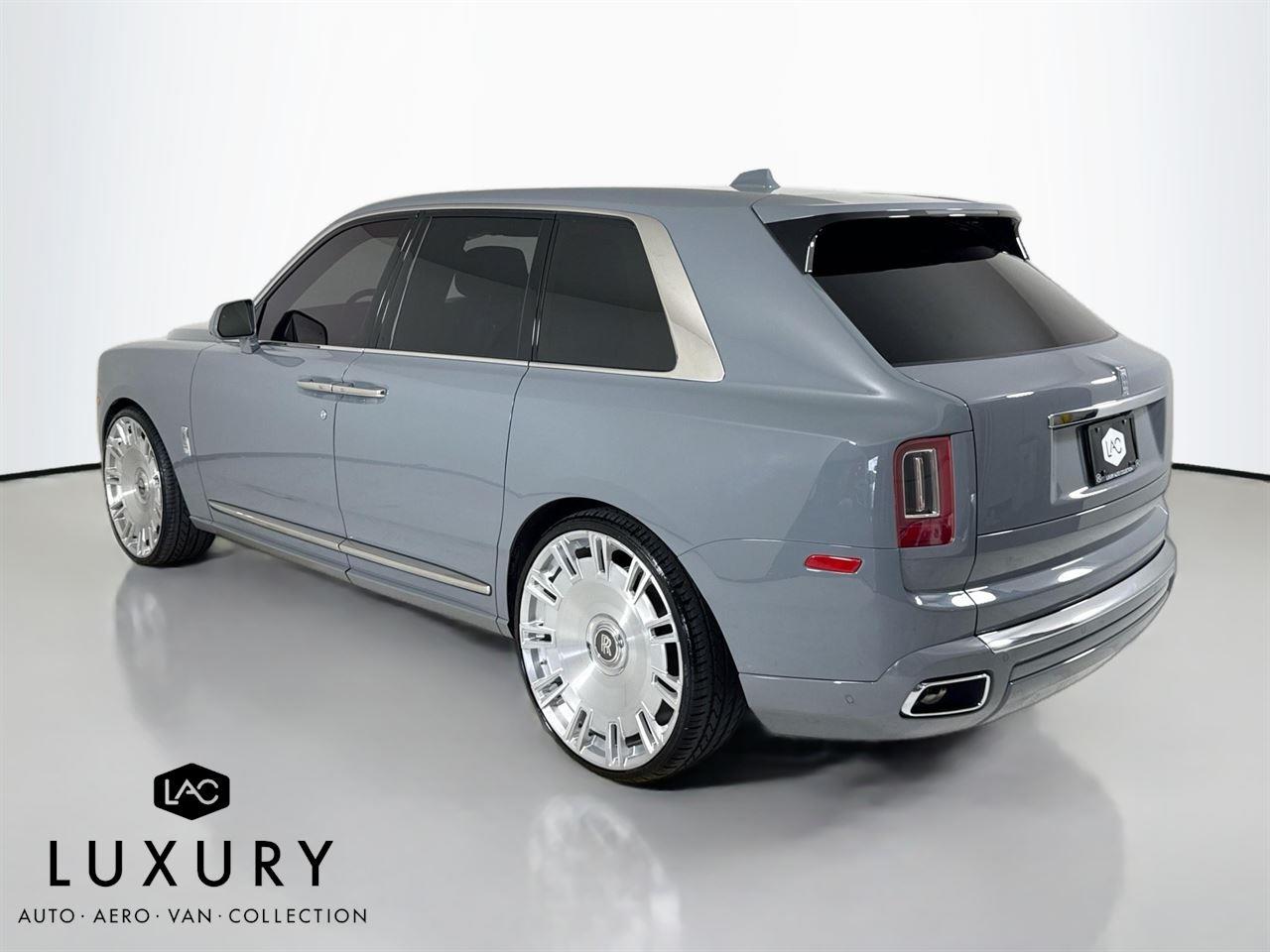 2023 Rolls Royce Cullinan RR31 photo 7