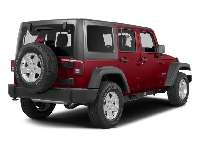 2014 Jeep Wrangler Unlimited Sahara photo 2