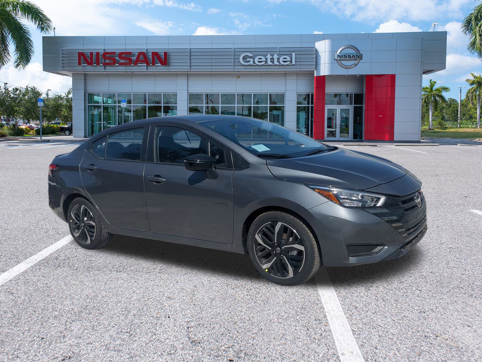2025 Nissan Versa SR photo 2
