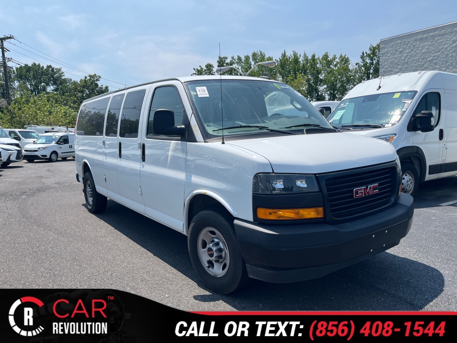 2023 GMC Savana Passenger LS
