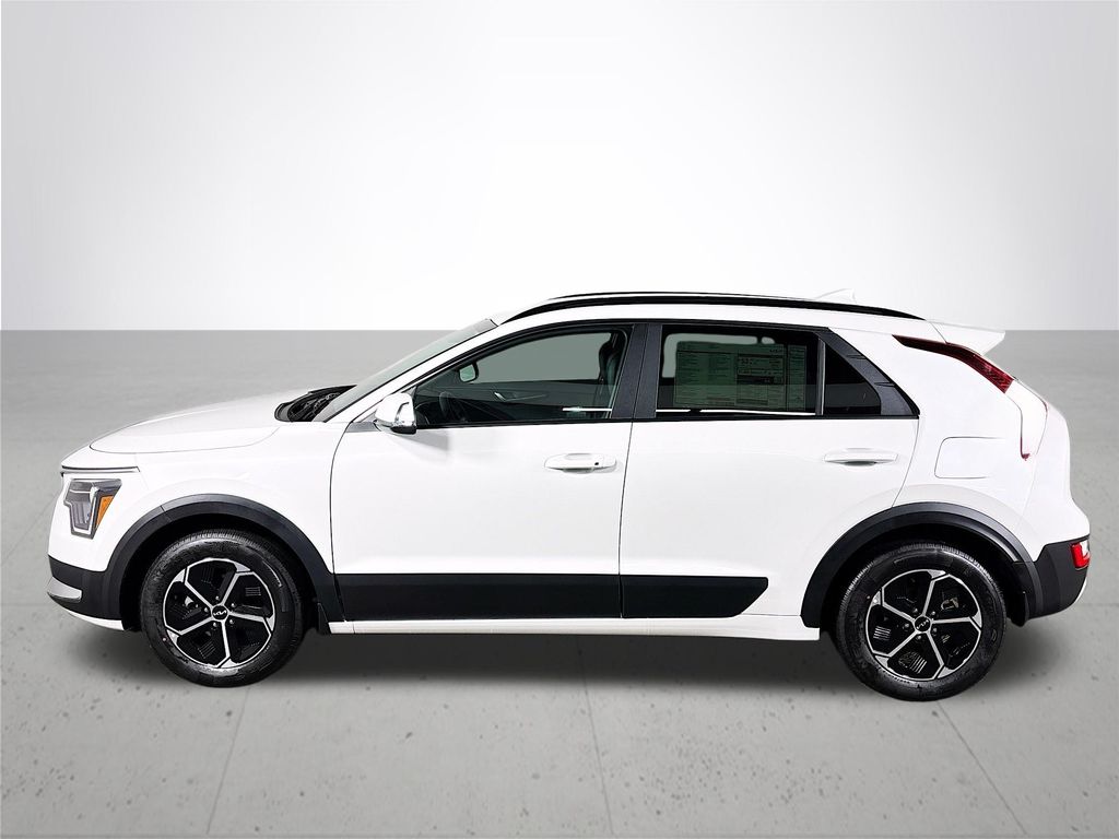 2025 Kia Niro EX Touring photo 8