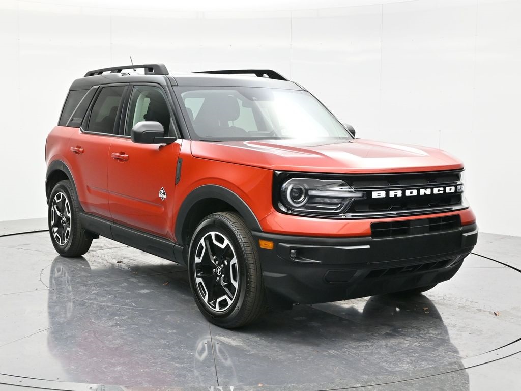2024 Ford Bronco Sport Outer Banks's photo