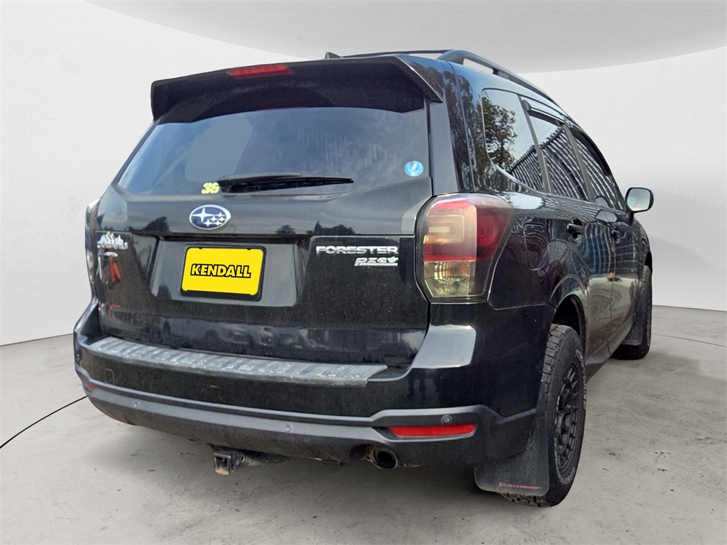 2017 Subaru Forester 2.5i Limited photo 4