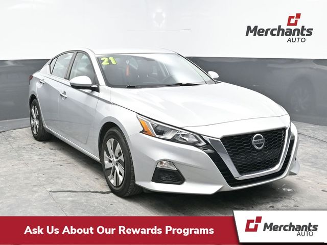 2021 Nissan Altima S's photo