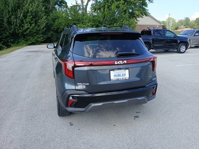 2024 Kia Seltos X-Line photo 3