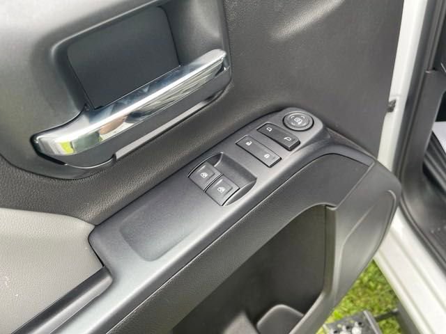 2024 Chevrolet Silverado 5500HD Work Truck photo 11