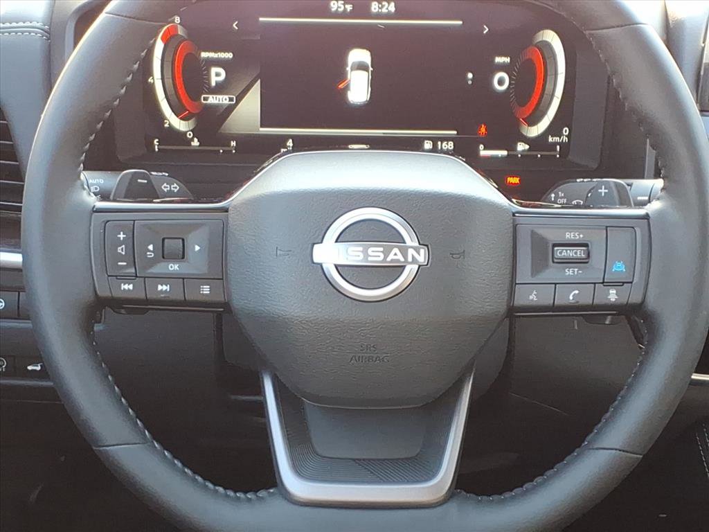 2026 Nissan Rogue Platinum photo 7