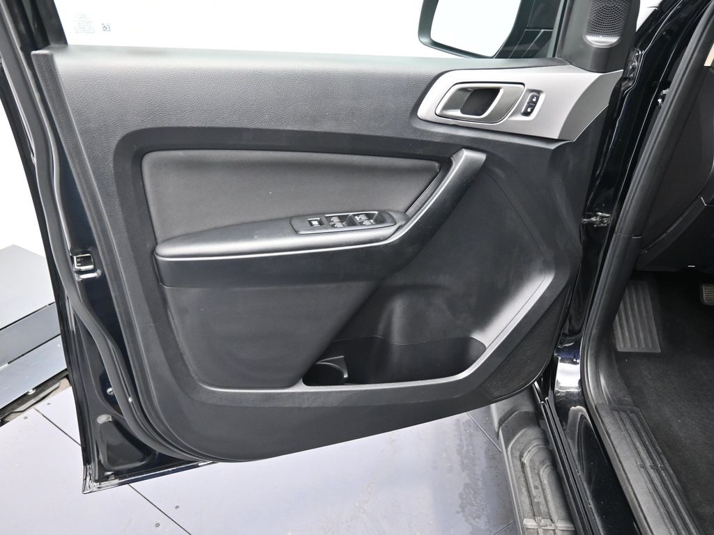 2019 Ford Ranger XLT photo 9