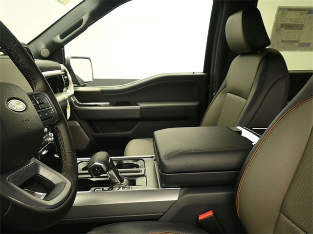 2025 Ford F-150 Lariat photo 21