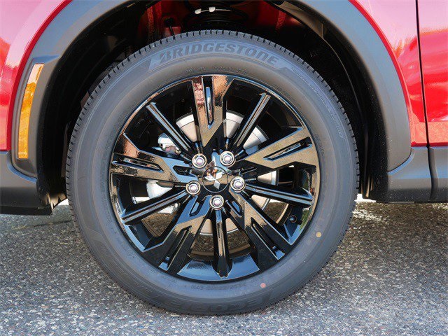 2025 Mitsubishi Eclipse Cross LE photo 2